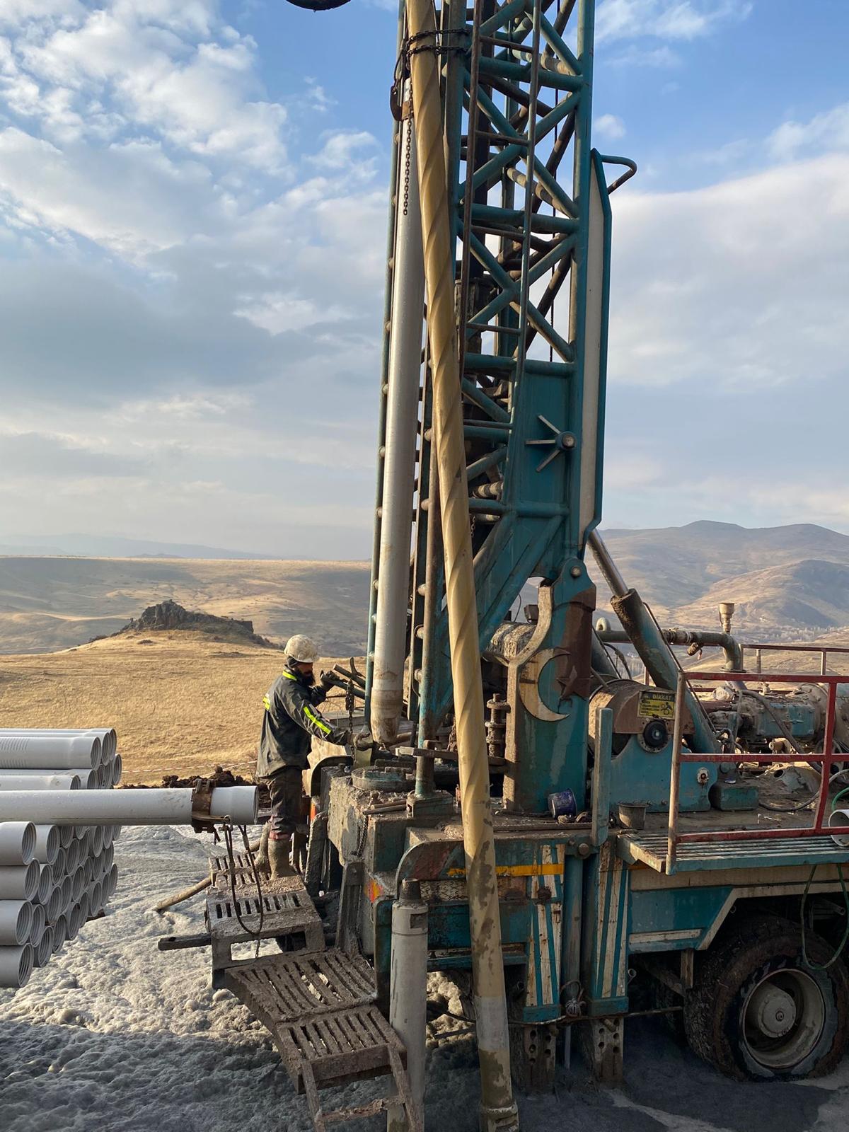 Sondaj Kulesi Kış Manzarası